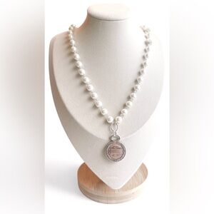 Elegant Silver and White Pearl Necklace